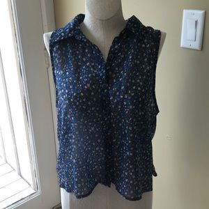 Floral sleeveless blouse